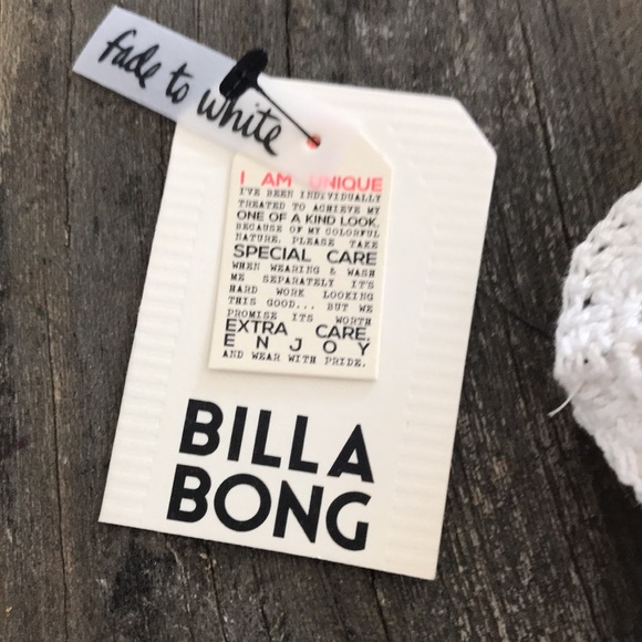 ❌SOLD OUT❌ BILLABONG crochet top - size med - NEW - Picture 11 of 12